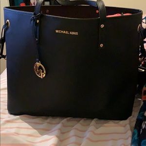 Michael Kors jet set travel bag/ tote